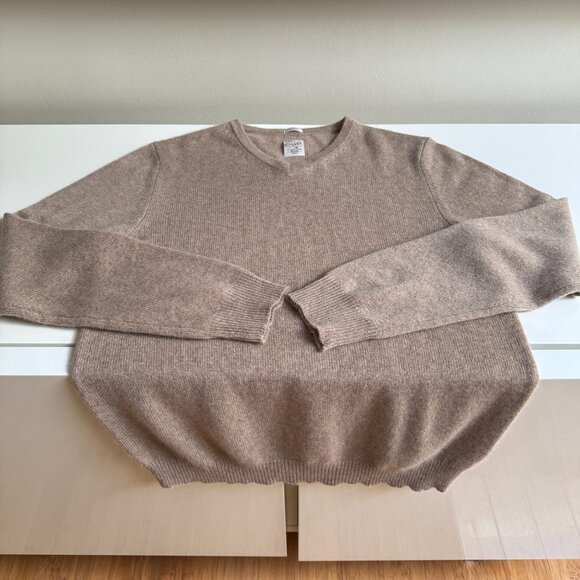 Article 365 Cashmere Men’s V-Neck Sweater – Heather Taupe - Picture 1 of 10